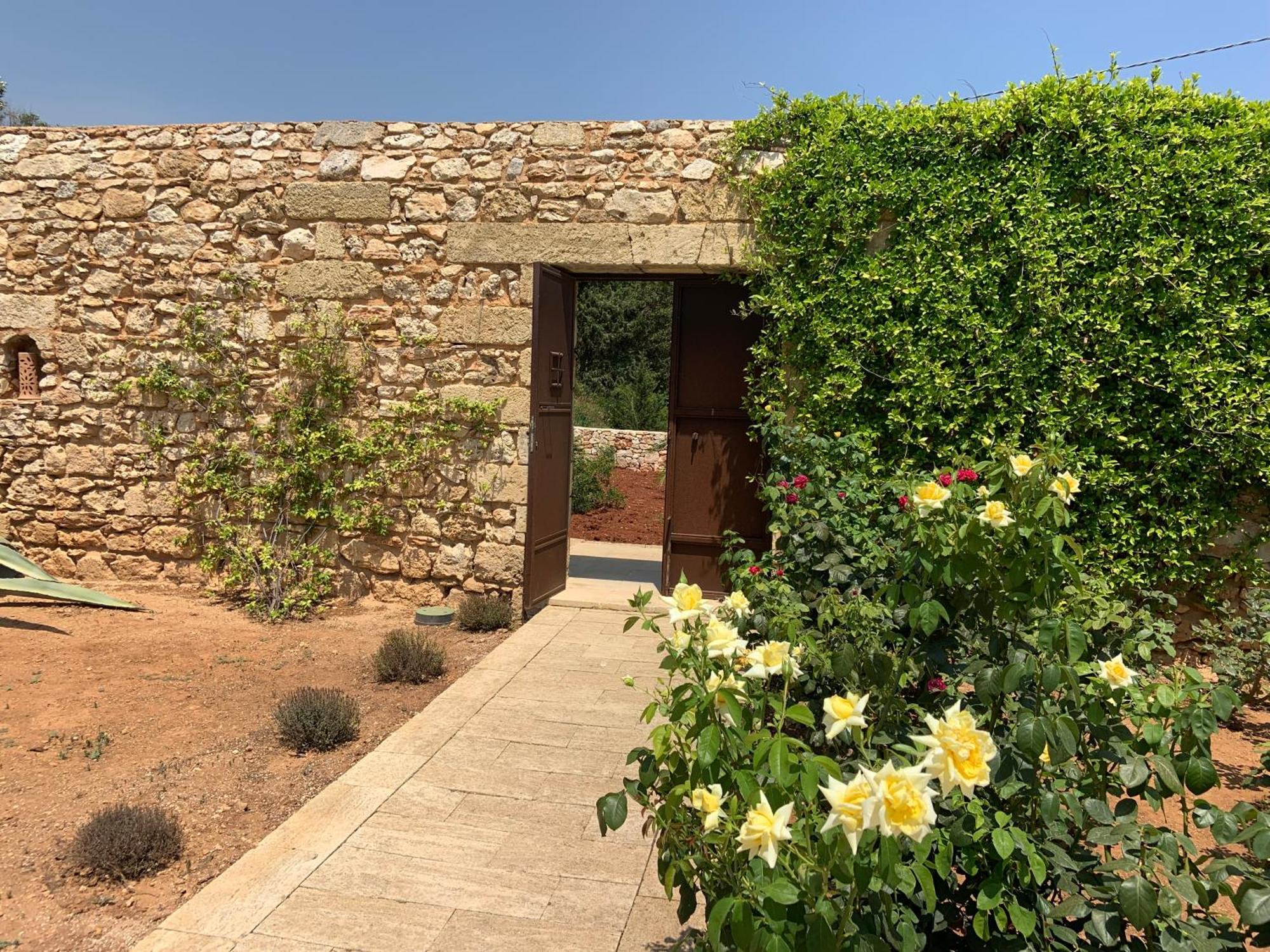 Relais Masseria Sant'Antonio Марина-ди-Песколузе Экстерьер фото